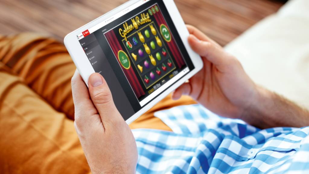 Nur noch konzessionierte Schweizer Casinos dürfen online Geldspiele Anbieten. Mit speziellen Tricks schaffen es Plattformen aber trotzdem, bei Schweizer Medien Aufmerksamkeit zu generieren. (Archivbild)