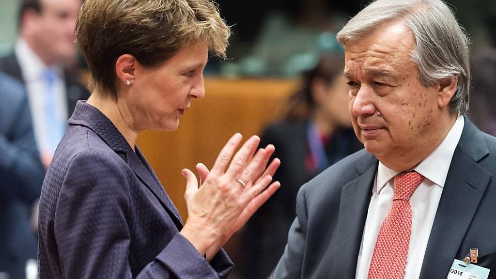 Wählt klare Worte: Justizministerin Simonetta Sommaruga im Gespräch mit UNO-Flüchtlingskommissar Antonio Guterres