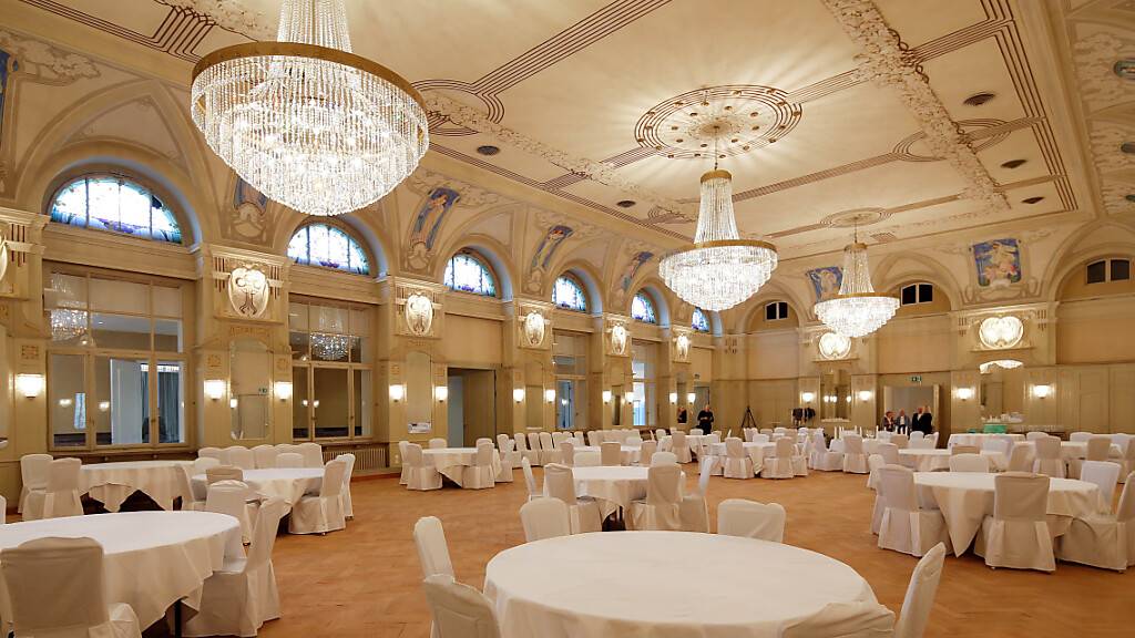Der Jugendstilsaal des «Flims Waldhaus» steht unter Denkmalschutz. Das traditionsreiche Luxushotel bleibt wegen finanzieller Schieflage auf unbestimmte Zeit geschlossen. (Archivbild)