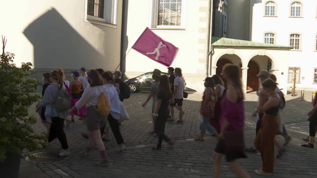 Frauenstreiktag 2021: St.Gallerinnen fordern Gleichstellung