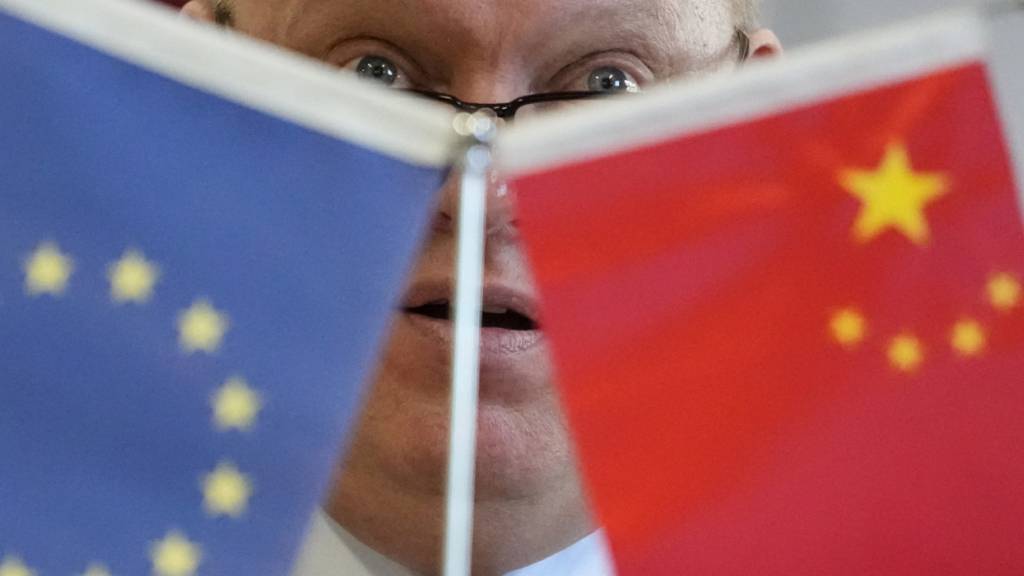 China sprach im Handel mit anderen Ländern lange von «Win-Win». Doch die EU-Handelskammer in Peking sieht die Vorteile nur noch auf einer Seite - und äussert Sorgen vor der weiteren Entwicklung. (Archivbild)