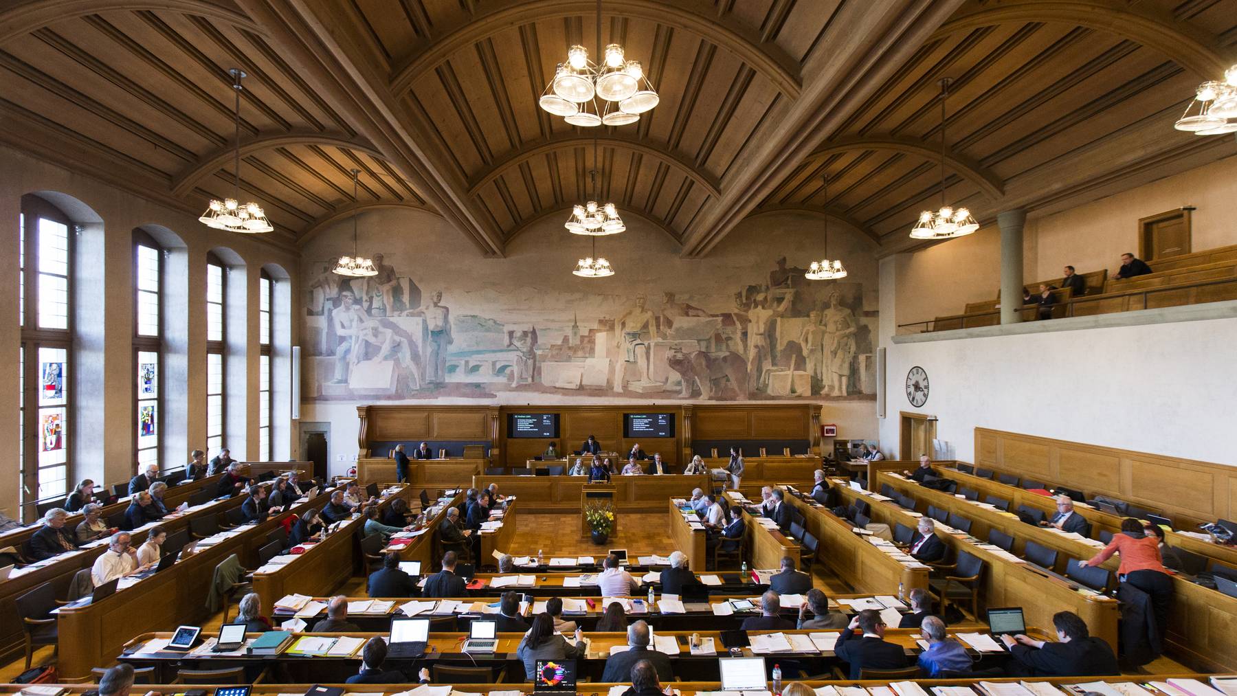 Das Gesetz führte teilweise zu massiven Erhöhung der Kostenbeteiligung von unterhaltspflichtigen Personen. Das Kantonsparlament will die Gesetzgebung nun korrigieren.