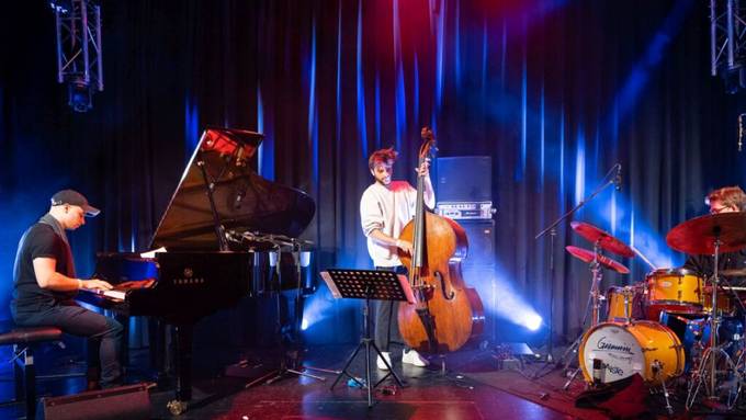 Matthieu Mazué Trio gewinnt ZKB Jazzpreis 2021