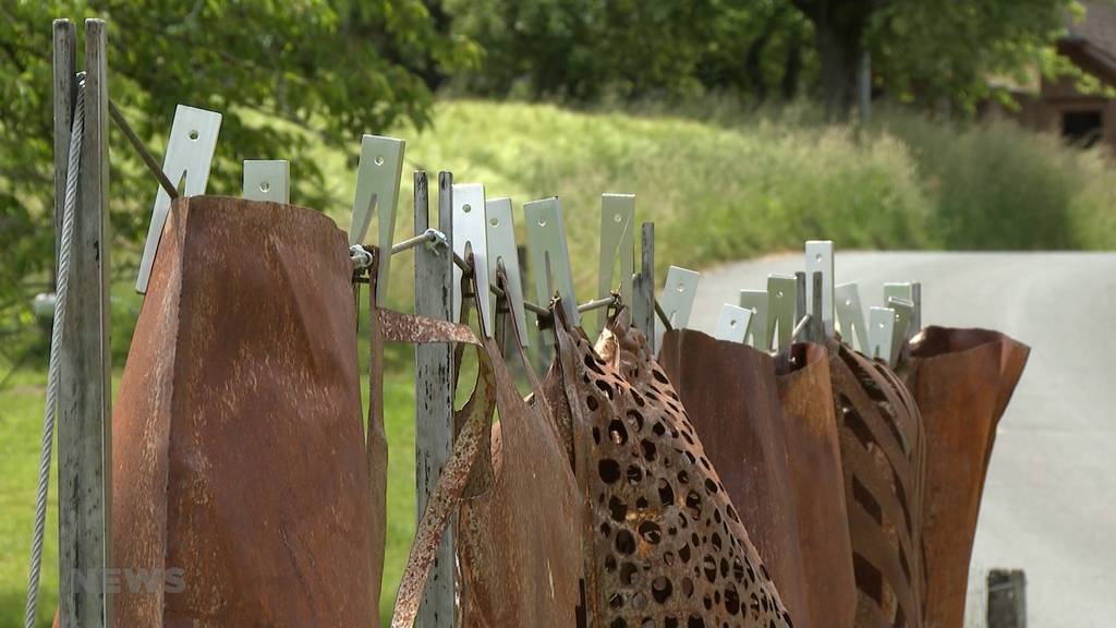 Melchnau: Mit «Kunst am Schlossberg» kann man eine Wanderung und eine Kunstausstellung miteinander verbinden