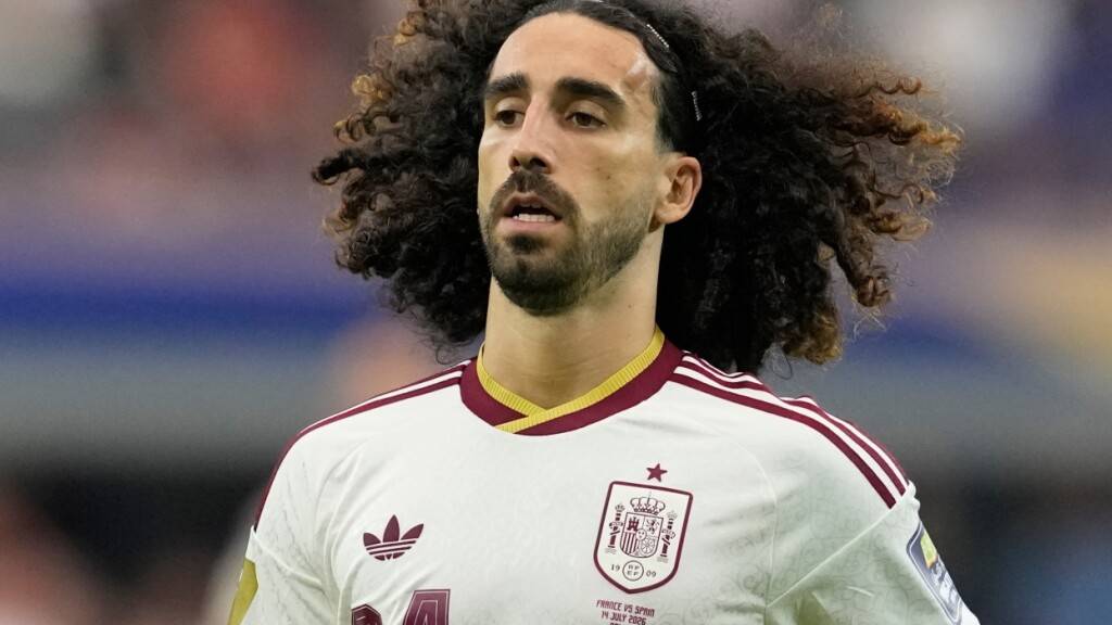 Vor und zurück - wenn es sein muss, auch länger als 90 Minuten: Marc Cucurella ist leidenschaftlicher Zweikämpfer, starker Flankengeber und echter Energielieferant
