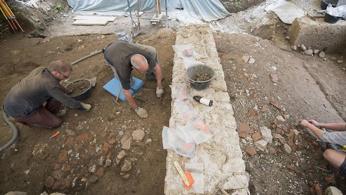 Römisches Badebecken bei Bauarbeiten in Baden AG entdeckt