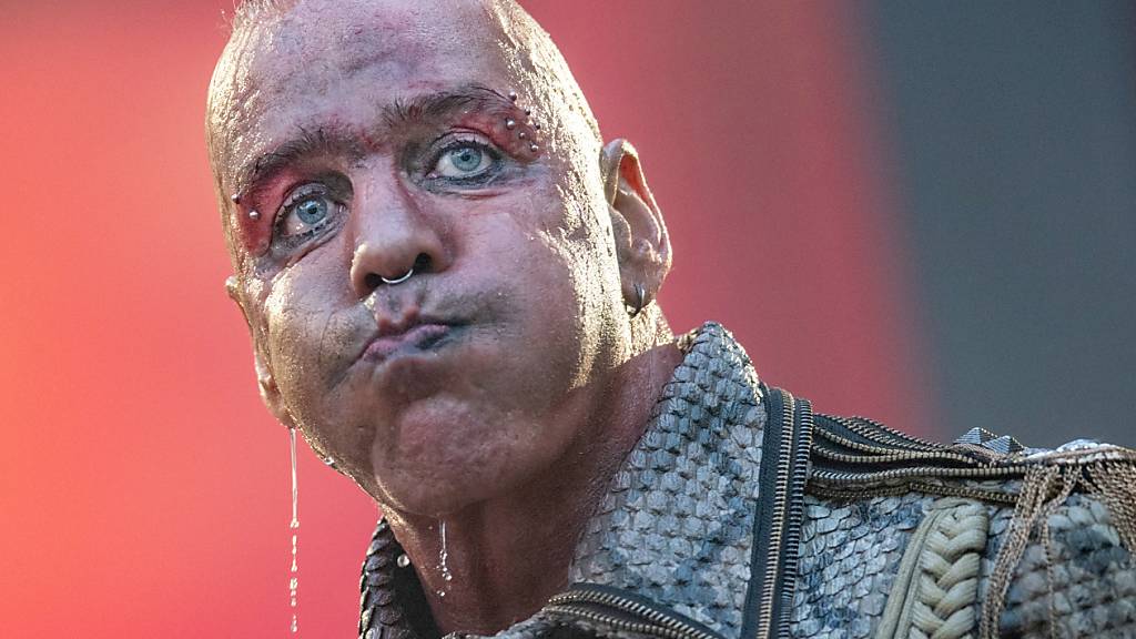 Rammstein Sänger Lindemann Virus Gegen Mich Noch Nicht Erschaffen 1025