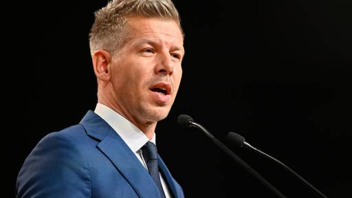 Zweidrittelmehrheit für Tisza gesichert - Betrugsvorwurf von Magyar