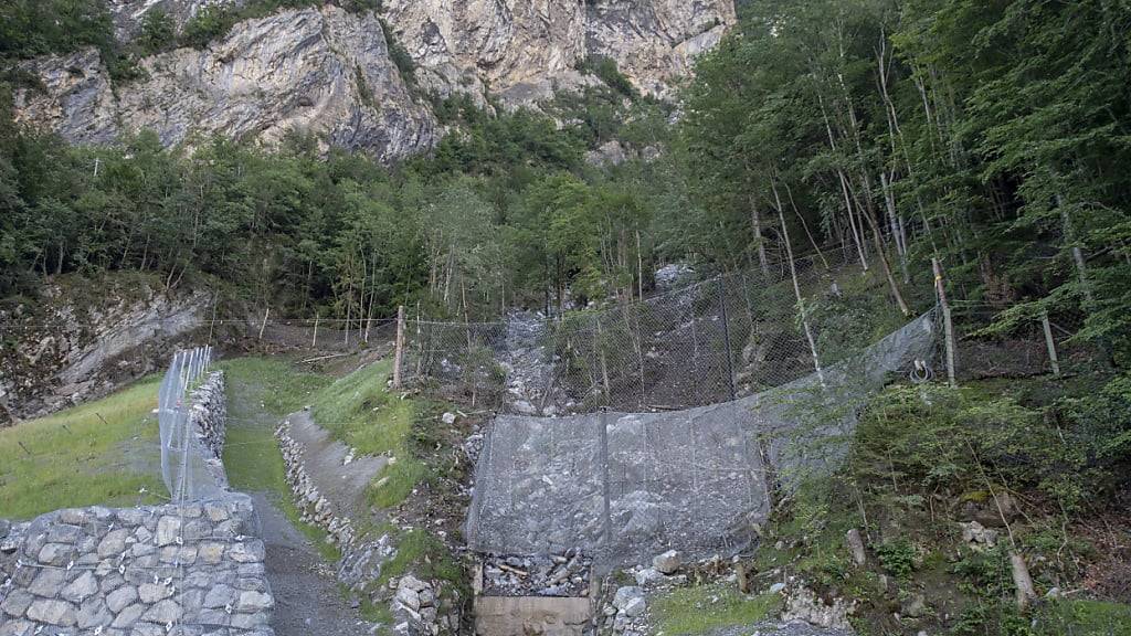 Axenstrasse am Sonntag wegen Fehlalarms kurzzeitig gesperrt