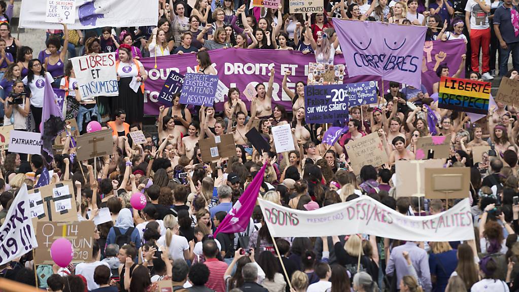 Am 14. Juni 2019 hatte der Nationale Frauenstreik in der Schweiz Hunderttausende Menschen in der Schweiz mobilisiert. Am kommenden 14. Juni wollen die Frauen erneut mobilisieren. (Archiv)