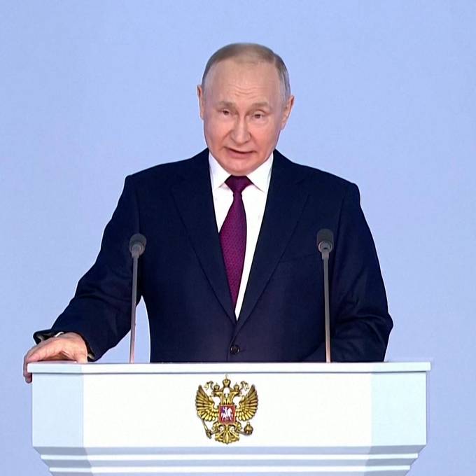 Putin gibt Westen Schuld an Krieg gegen Ukraine