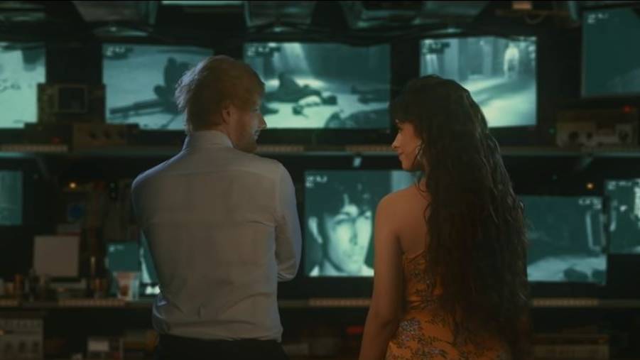 Ed Sheeran auf Spionagejagd mit Camila Cabello und Cardi B
