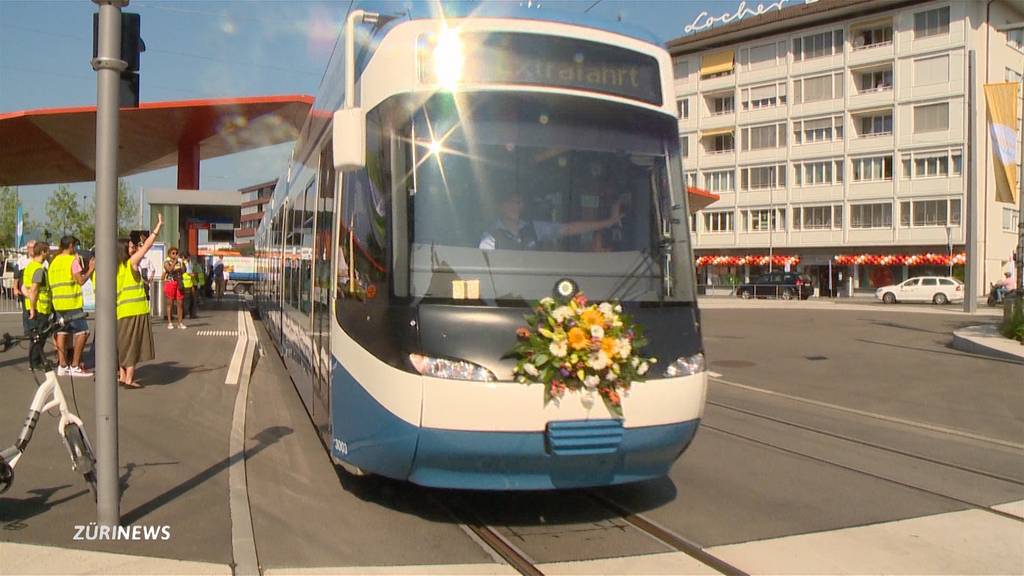 Feierliche Eröffnung der Limmattalbahn