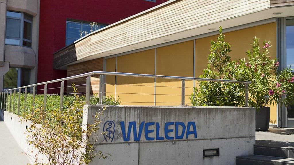 Mit den Naturkosmetika von Weleda geht's weiter aufwärts. Seinen Hauptsitz hat das Unternehmen in Arlesheim BL. (KEYSTONE/GAETAN BALLY)