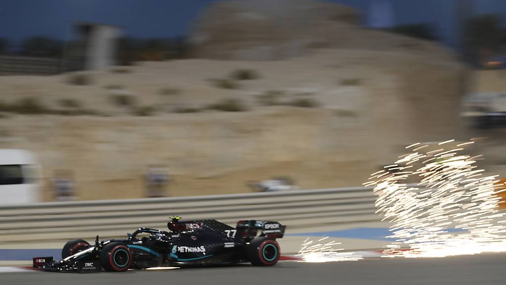 Valtteri Bottas bring bei den Testfahrten in Bahrain seinen Wagen auf Touren.