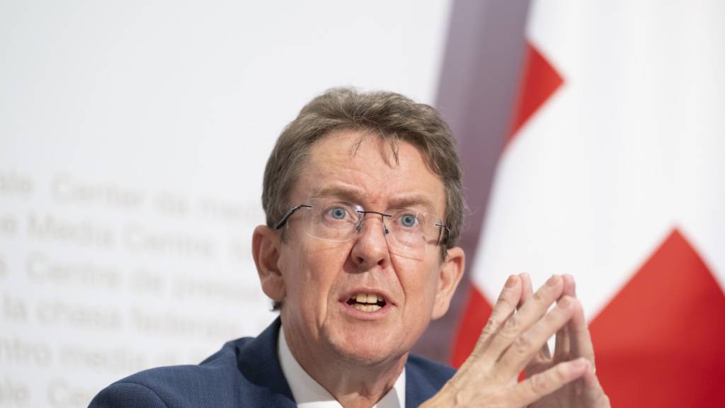 Der Bundesrat - im Bild Umweltminister Albert Rösti - schnürt nach dem heissen und trockenen Sommer ein Millionen-Hilfspaket zugunsten des Waldes und der Landwirtschaft.