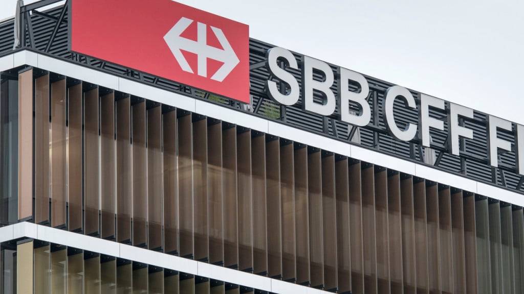 Nachtarbeiten der SBB führen in Steinen SZ zu Strassensperrungen