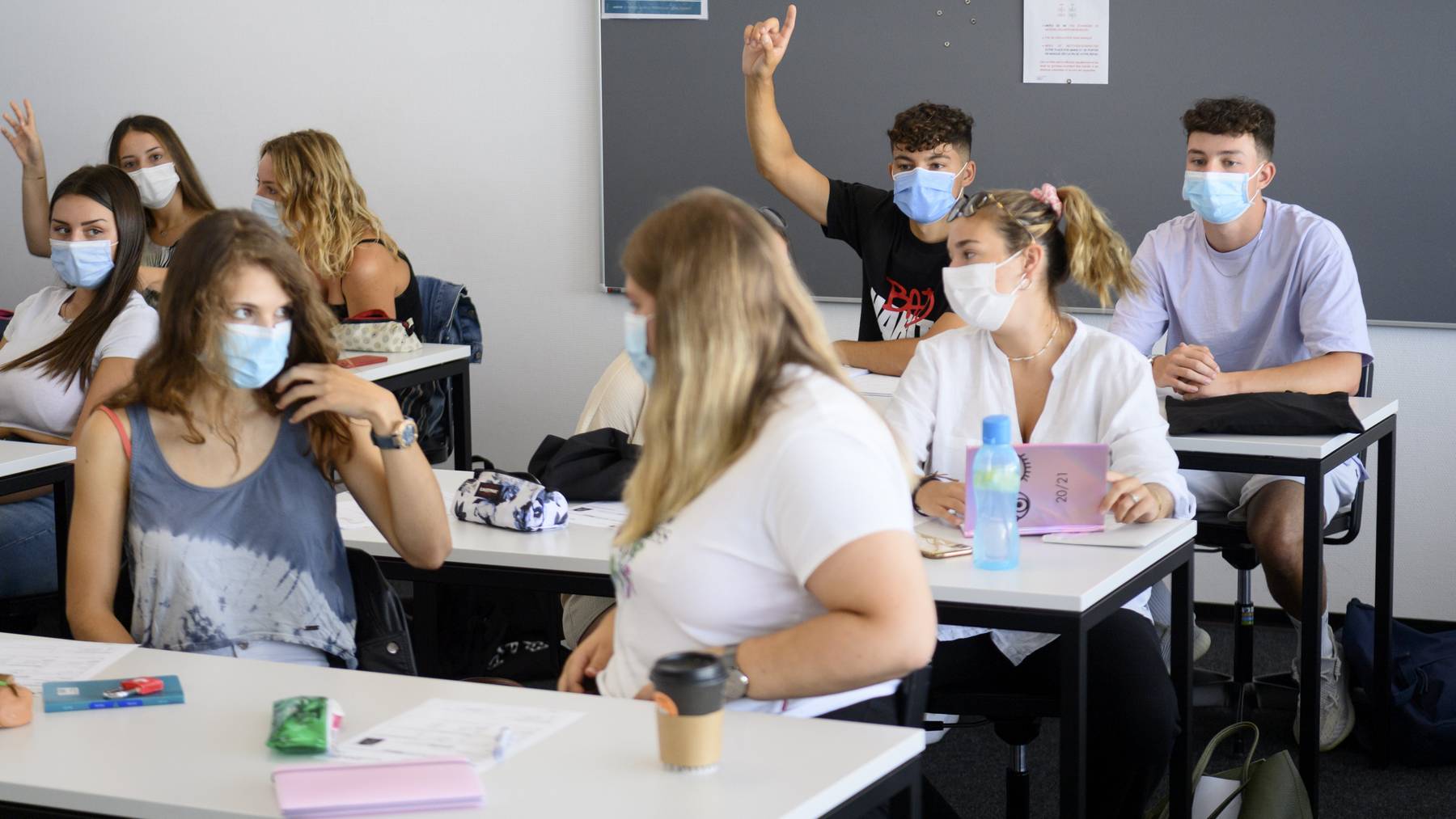 Auch in vielen Schulen gilt mittlerweile eine Maskenpflicht wegen dem Coronavirus.