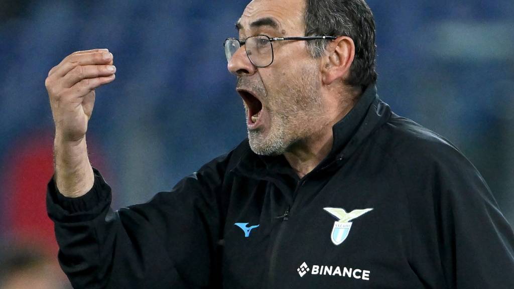 Maurizio Sarri bit sein Traineramt bei Lazio Rom ab
