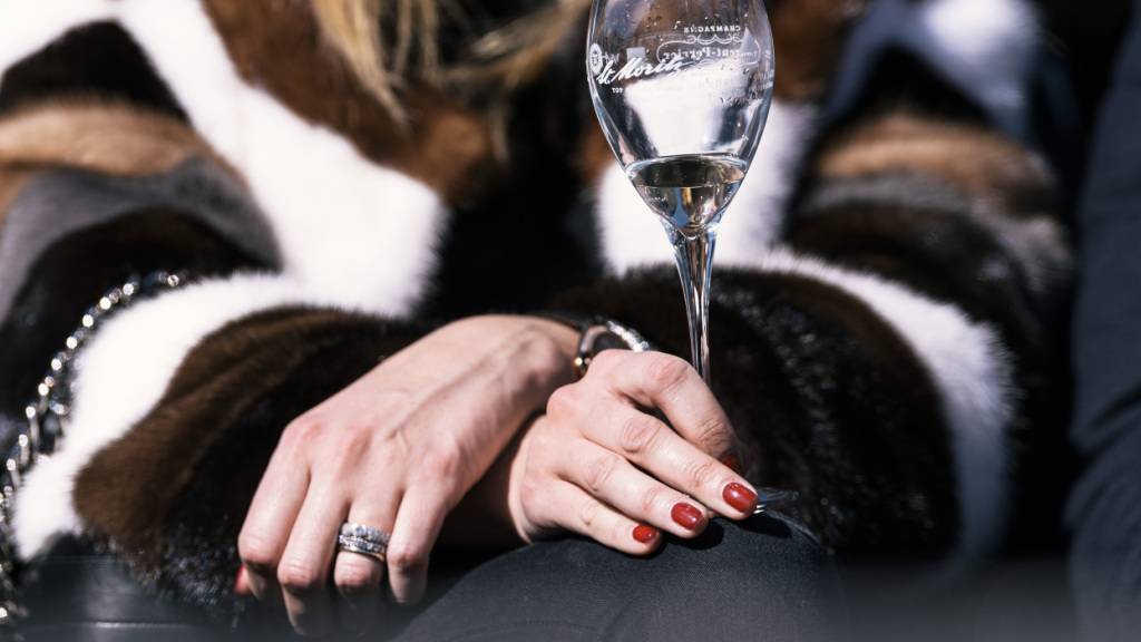 Die reichsten Schweizerinnen und Schweizer schaden der Umwelt am meisten. (Symbolbild)