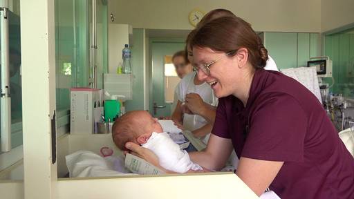 «Viele Schicksale»: Lea ist Mutter und Pflegefachfrau auf der Neonatologie am Kantonsspital Aarau