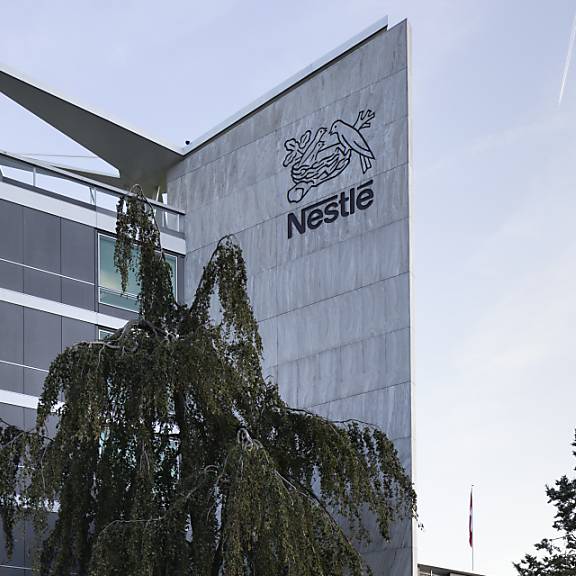 Nestlé überrascht mit Wachstum und erhöht Preise