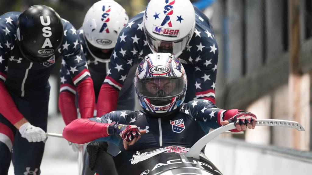 Kristopher Horn mit drei Anschiebern früher in dieser Saison, beim Test-Event Ende November 2025 in Cortina d'Ampezzo