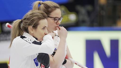 Schweizer Curlerinnen bodigen die USA im zweiten Spiel