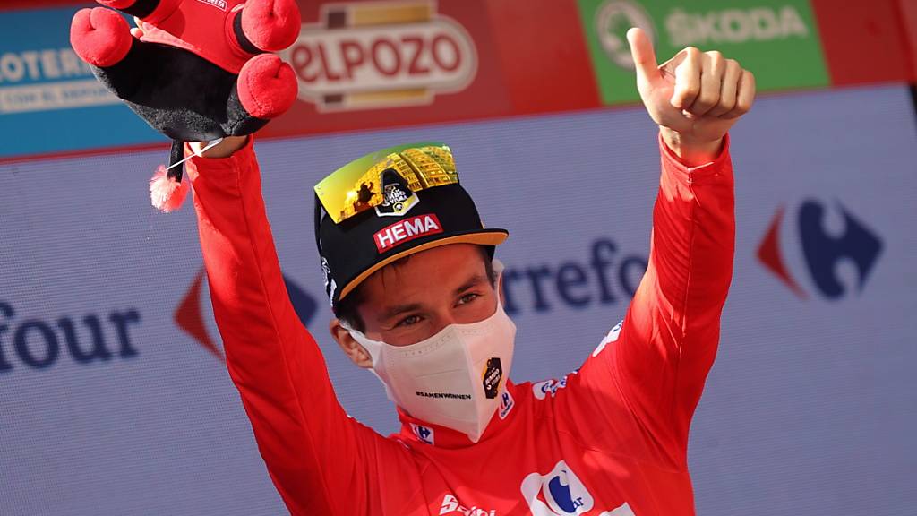 Daumen hoch: Topfavorit Primoz Roglic feiert an der diesjährigen Vuelta seinen zweiten Tagessieg