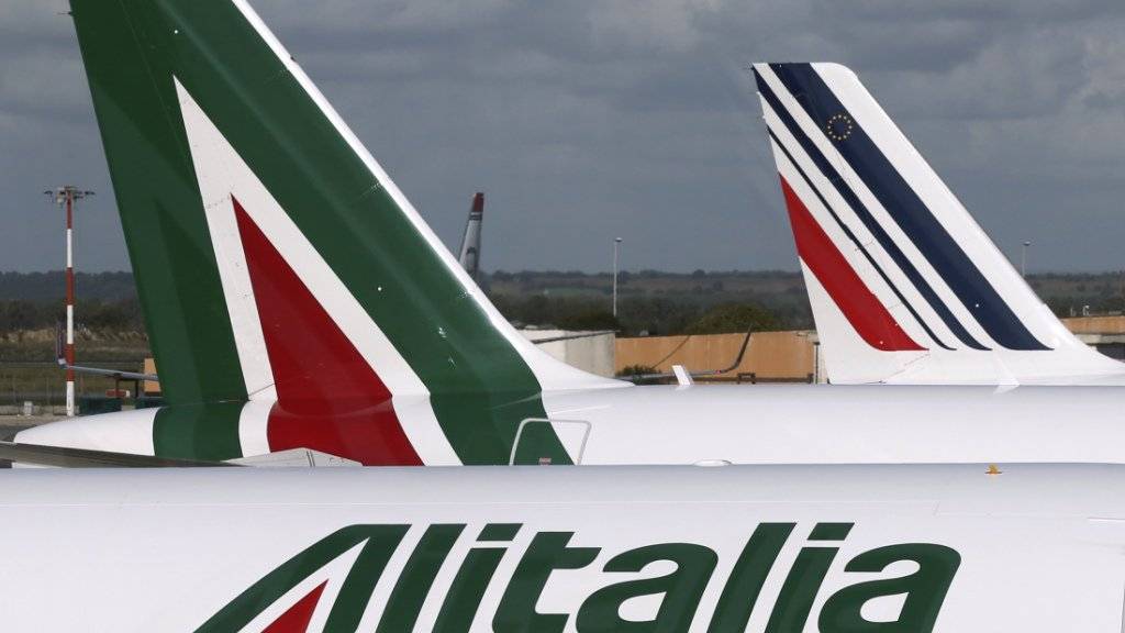 Wegen eines Pilotenstreiks bei Alitalia sind am Donnerstag viele Flüge gestrichen worden. Auch der Flughafen Zürich ist betroffen. (Archiv)
