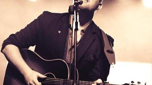 https://www.facebook.com/pg/gavinjamesmusic/photos/