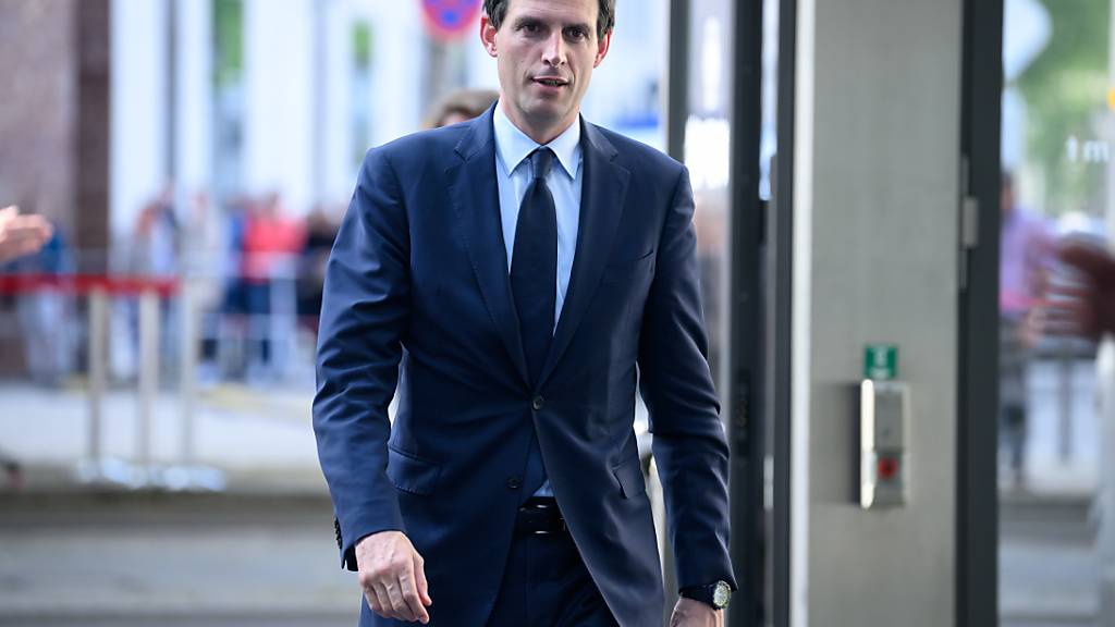 ARCHIV - Wopke Hoekstra, Außenminister der Niederlande, kommt zum informellen Arbeitsessen beim Treffen der Nato-Außenminister in Berlin. Foto: Bernd von Jutrczenka/dpa