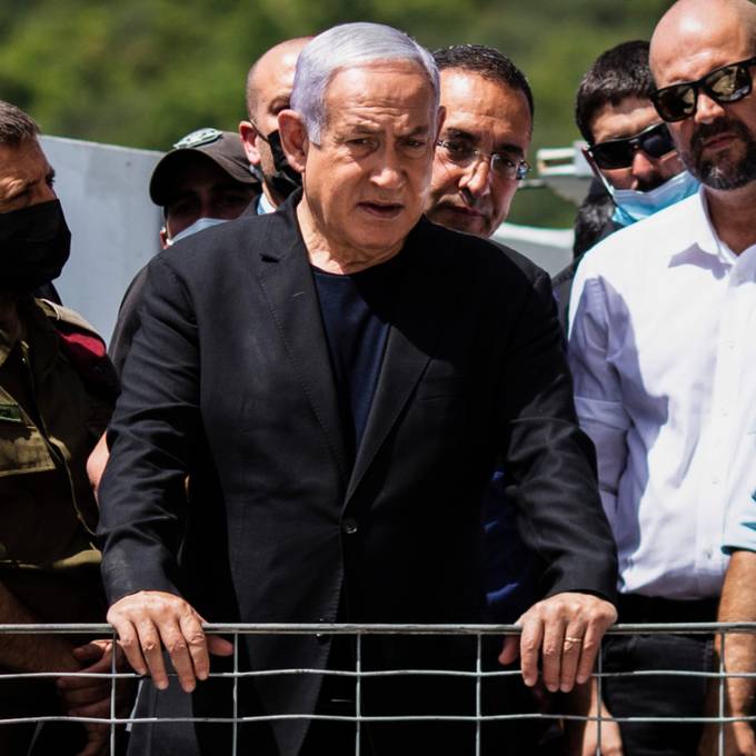 Ministerpräsident Netanjahu besucht Ort von Massenpanik in Israel