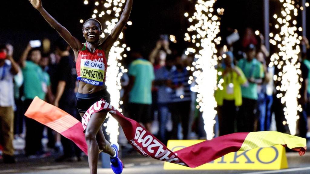 Ruth Chepngetich wurde 2019 Weltmeisterin - nun ist sie für drei Jahre gesperrt