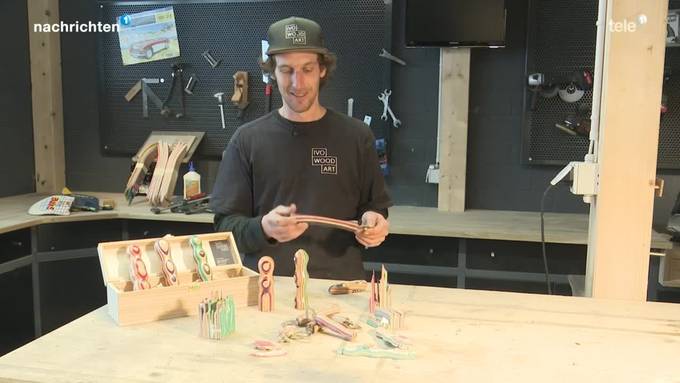 Schwyzer macht Holzdildos aus alten Skateboards