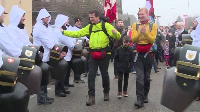 Empfang nach 7000 km-Marsch