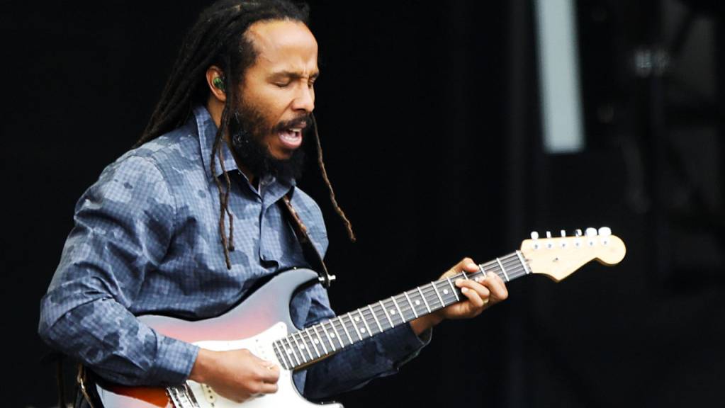 Sänger Ziggy Marley, Sohn von Bob Marley, singt bei seinem Auftritt beim Lollapalooza Festival in Parque O'Higgins. (Archiv)