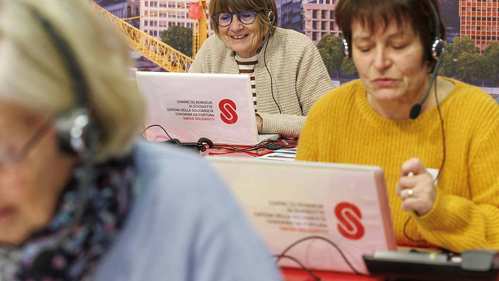 Die Spendenorganisation Glückskette sammelte am Donnerstag Geld, um die Ausbildung von Kindern in der Schweiz und im Ausland zu verbessern. (Archivbild)