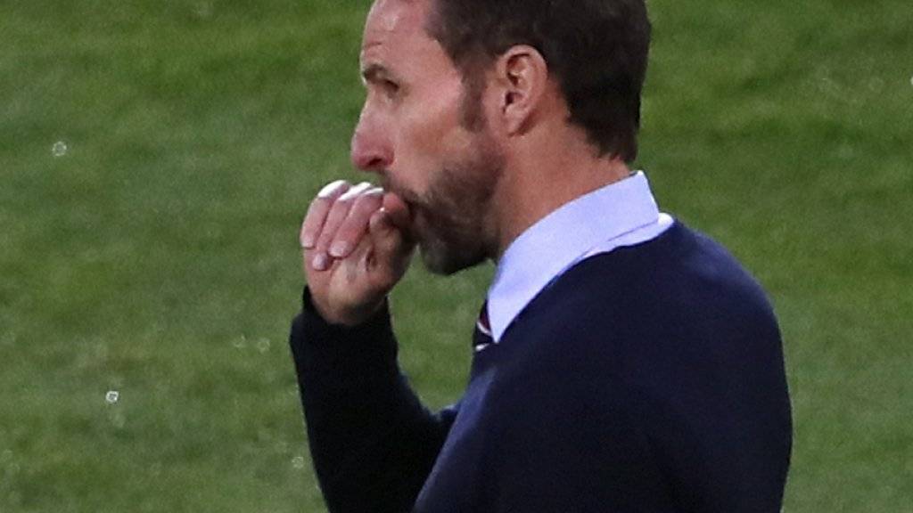 Englands Trainer Gareth Southgate enttäuscht nach der Niederlage gegen die Niederlande