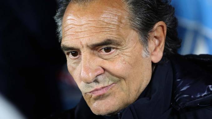 Prandelli tritt als Fiorentinas Trainer zurück