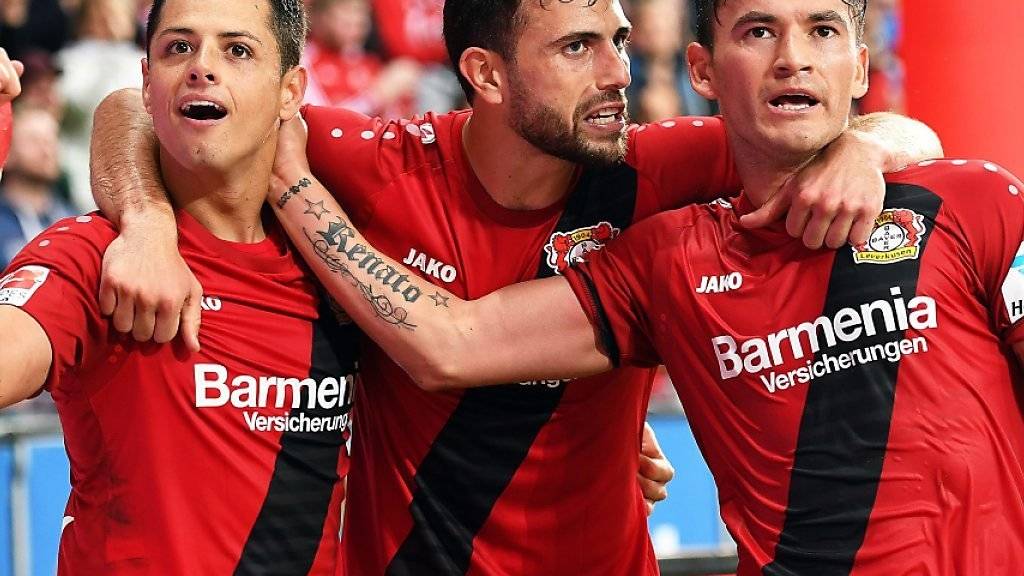 Setzt Admir Mehmedi (Mitte) mit Bayer Leverkusen zum Höhenflug an?