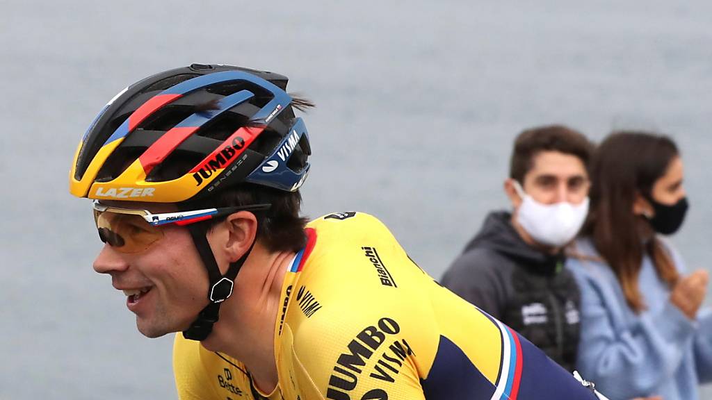 Hat gut Lachen: Der Slowene Primoz Roglic führt das Gesamtklassement der Spanien-Rundfahrt weiterhin an