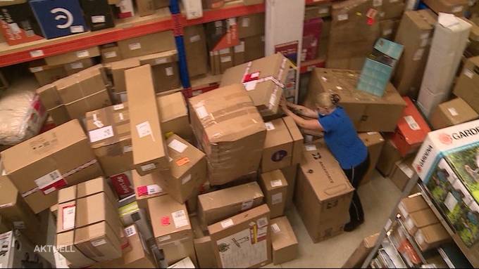 15'000 Pakete können bei deutscher Lieferadresse endlich abgeholt werden