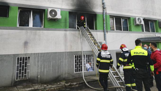 Grossbrand mit mindestens neun Toten in rumänischem Krankenhaus