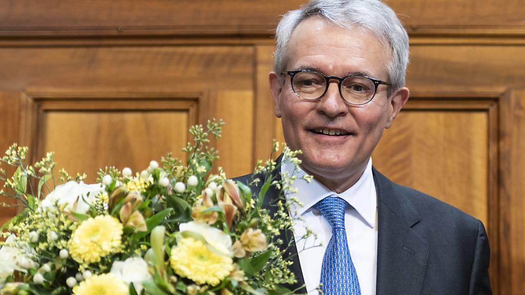 Thomas Hefti (FDP, Glarus) nach seiner Wahl zum Ständeratspräsidenten am 29. November 2021.