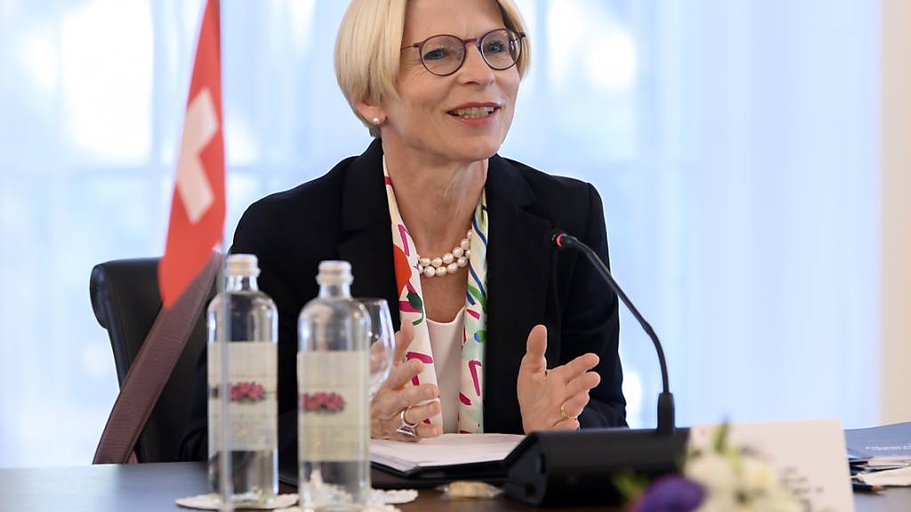 Staatssekretärin Livia Leu ist am Donnerstag für Sondierungsgespräche in Brüssel: Sie stellt Vertretern der EU-Kommission den Vorschlag des Bundesrates für die künftige Beziehung Schweiz-EU vor. (Archiv)