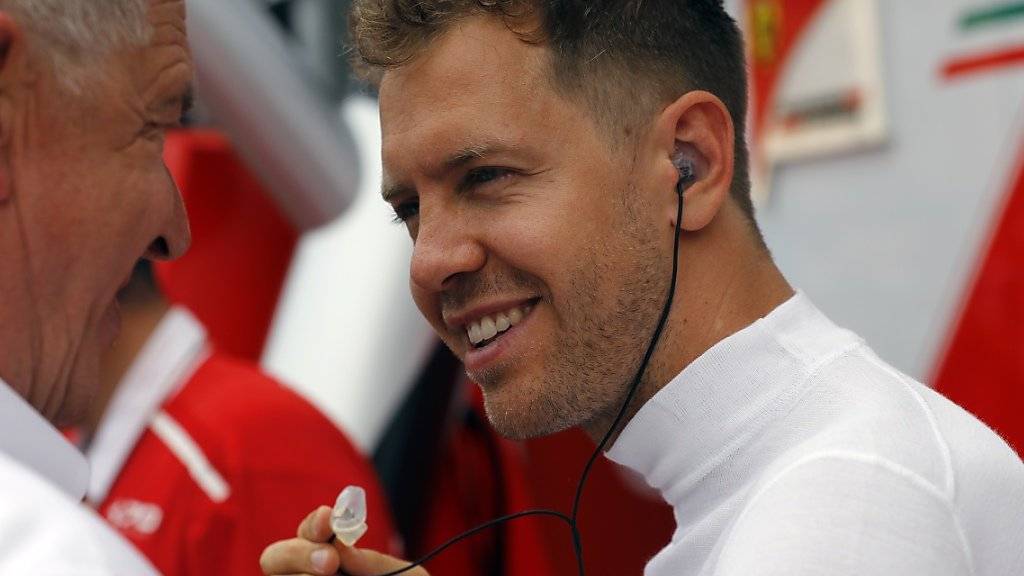 Sebastian Vettels gute Laune ist nach dem ersten Trainingstag verständlich