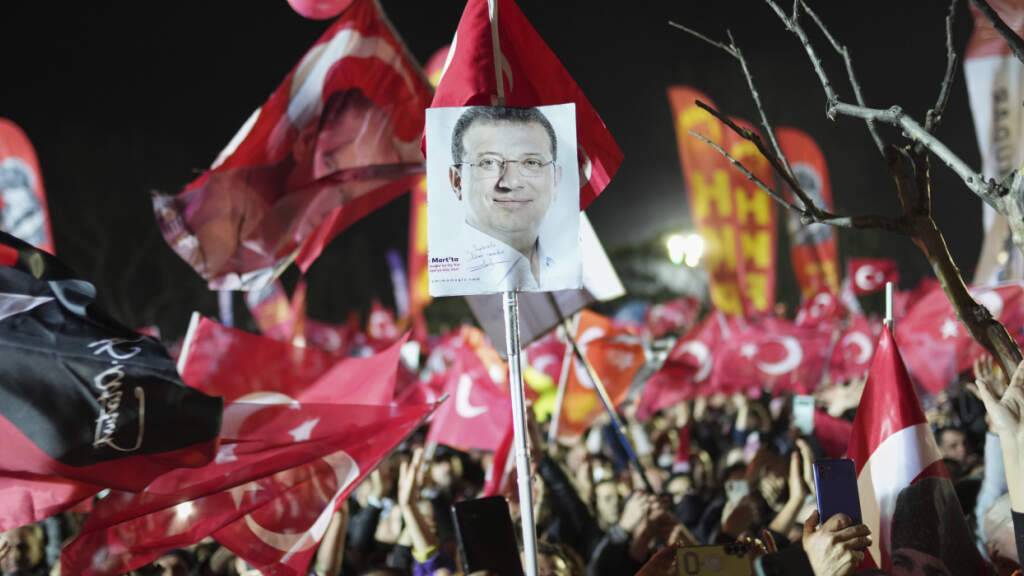 Tausende bei Jahrestags-Demo für Erdogan-Rivalen Imamoglu in Istanbul