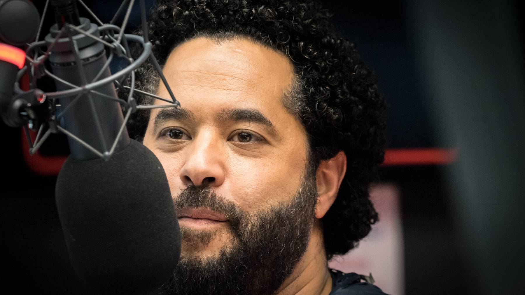 Adel Tawil überrascht mit neuem Look