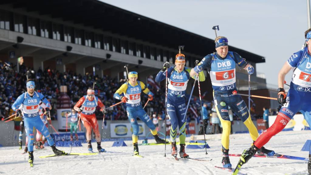 Schweizer Mixed-Staffel im Biathlon nahe am Sieg